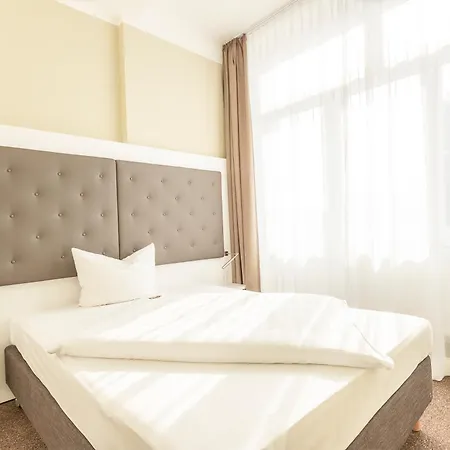 Am Schlosspark Hotel