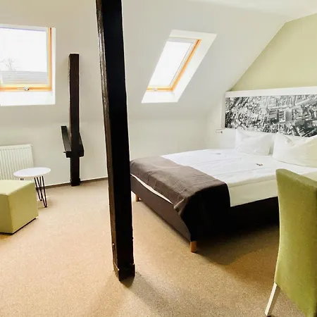 Am Schlosspark Güstrow