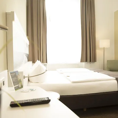 ホテル Am Schlosspark Güstrow