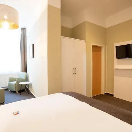 Am Schlosspark Güstrow