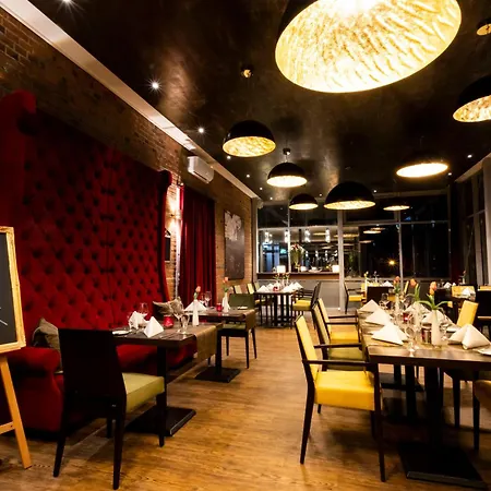 Am Schlosspark ホテル Güstrow