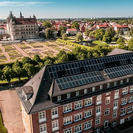 Am Schlosspark ホテル Güstrow