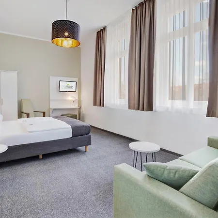 Am Schlosspark Hotel 3*