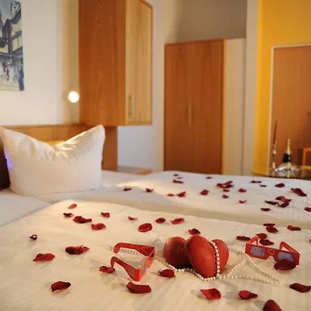 ホテル Am Schlosspark Güstrow