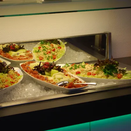 ホテル Am Schlosspark 3*