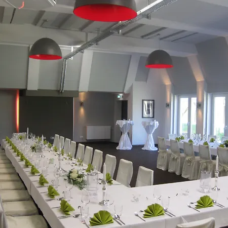 Am Schlosspark ホテル