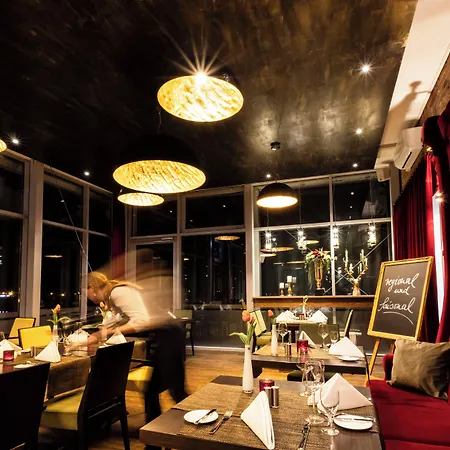 Am Schlosspark Hotel Guestrow