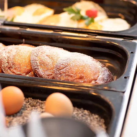 Am Schlosspark ホテル 3*