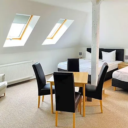Am Schlosspark Hotel 3*