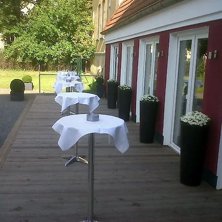 Am Schlosspark 3* Güstrow