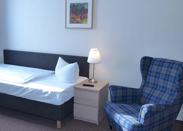 Hotel Am Schlosspark Guestrow