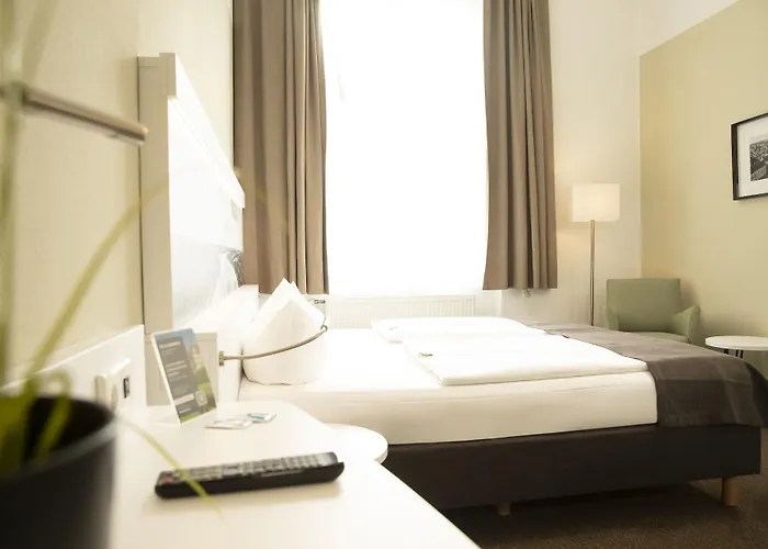 Hotel Am Schlosspark Guestrow