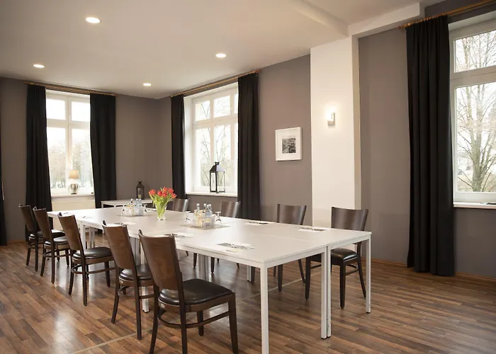 Am Schlosspark Hotel Guestrow